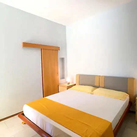 Villetta Greenbeach Con Giardino A Baia Verde *